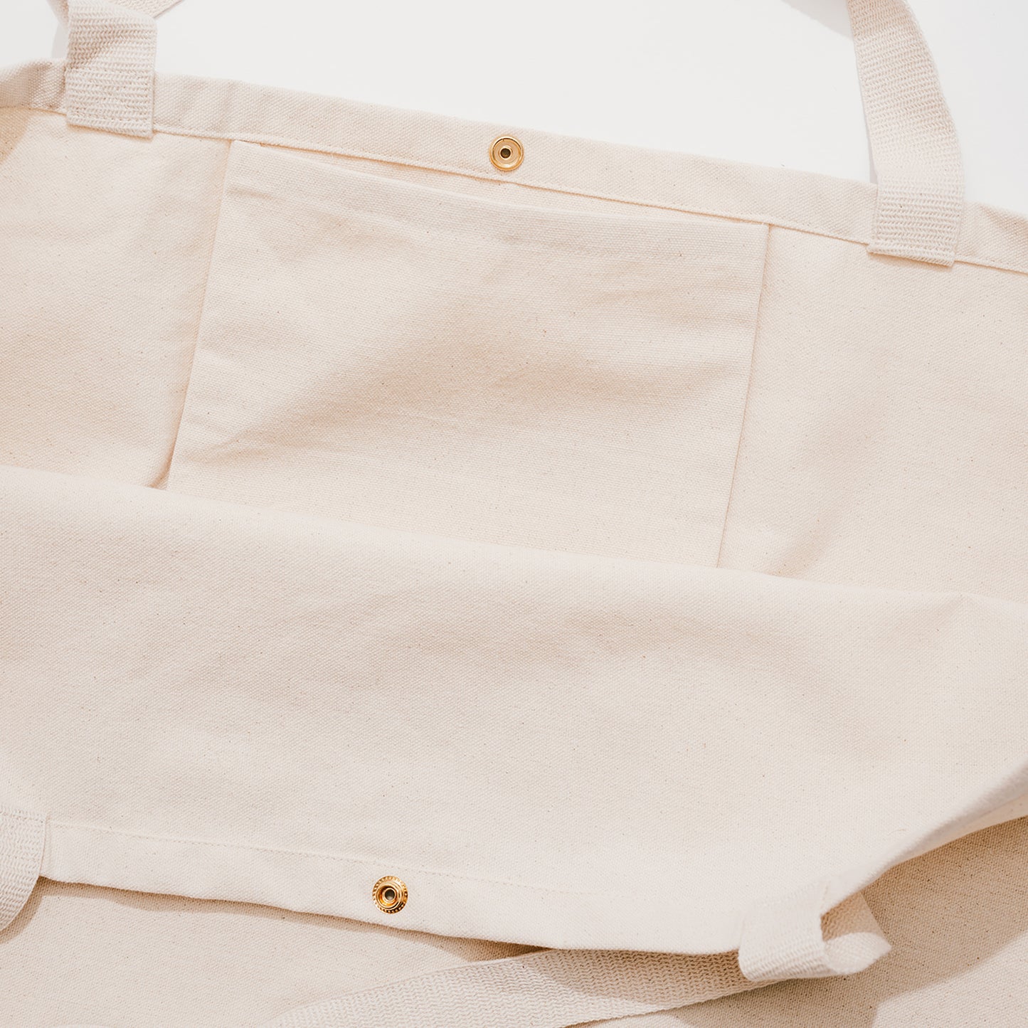 THE BIG TOTE 001