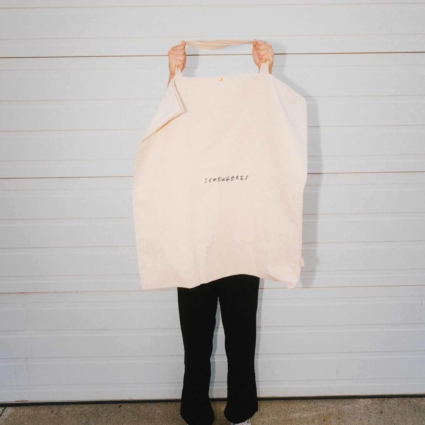 THE BIG TOTE 001